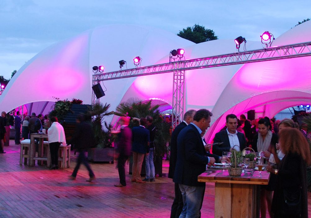 Alquiler y venta de carpas para eventos en Back Stage Marketing