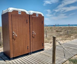 Alquiler y venta de sanitarios portátiles en Back Stage Marketing en el País Vasco